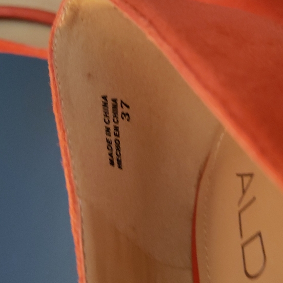 Brand new ALDO 'Capecoral' Terra-cotta suede 5" platform heels size 7 circa 2012 - Picture 8 of 10